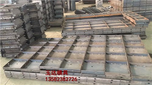 水泥隔離墩模具生產全解析 高效脫模技巧大公開